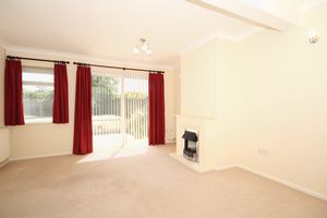 Sitting Room- click for photo gallery